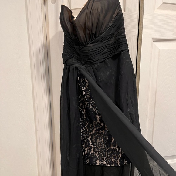 Christina Wu black/champagne cocktail dress - Picture 2 of 4